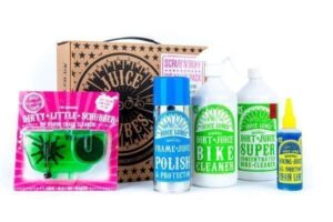 JUICE LUBES SCRUB AND BUFF PACK
